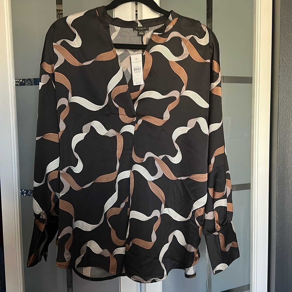 NWT Ann Taylor Women’s Blouse